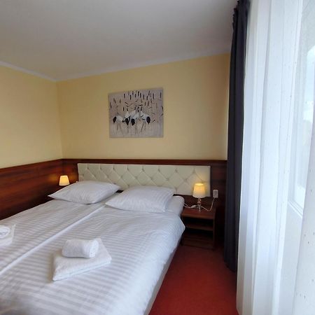 Hotel Sill Kielce Exterior foto