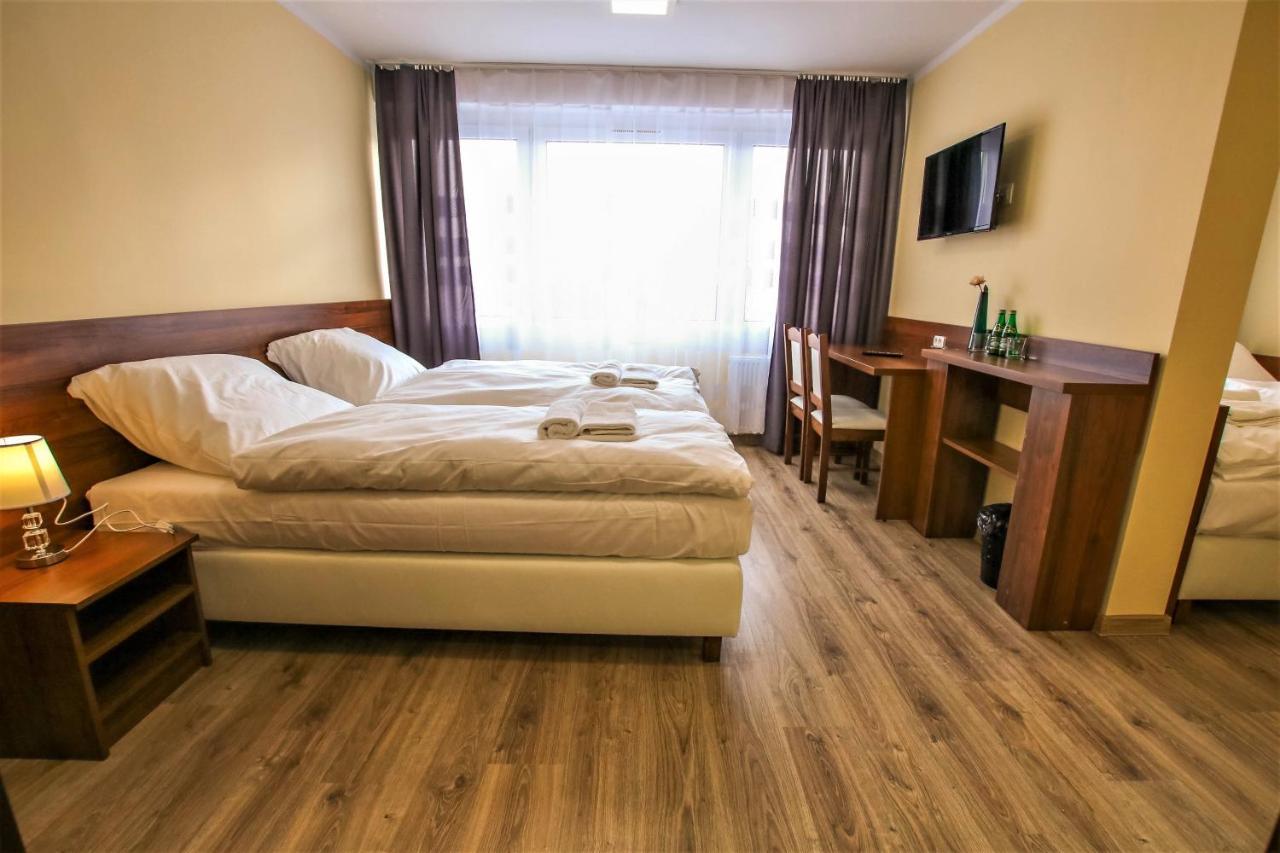 Hotel Sill Kielce Exterior foto