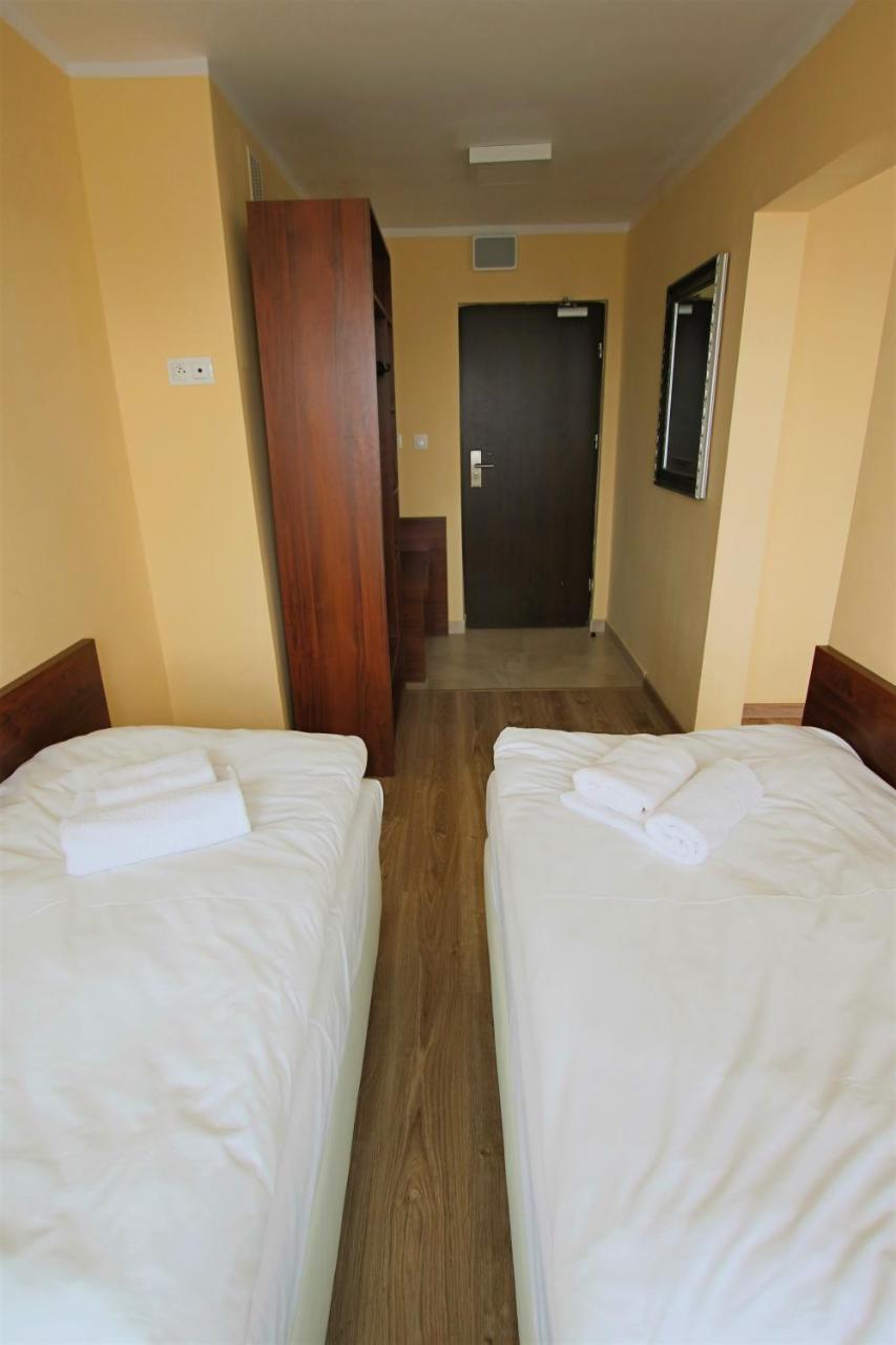 Hotel Sill Kielce Exterior foto